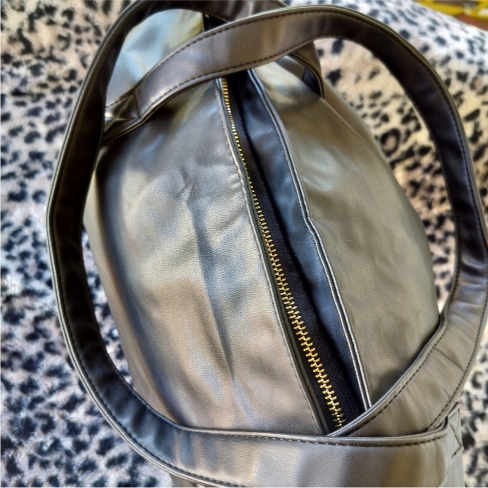 Versace  perfums  Black tote Bag - Picture 15 of 15